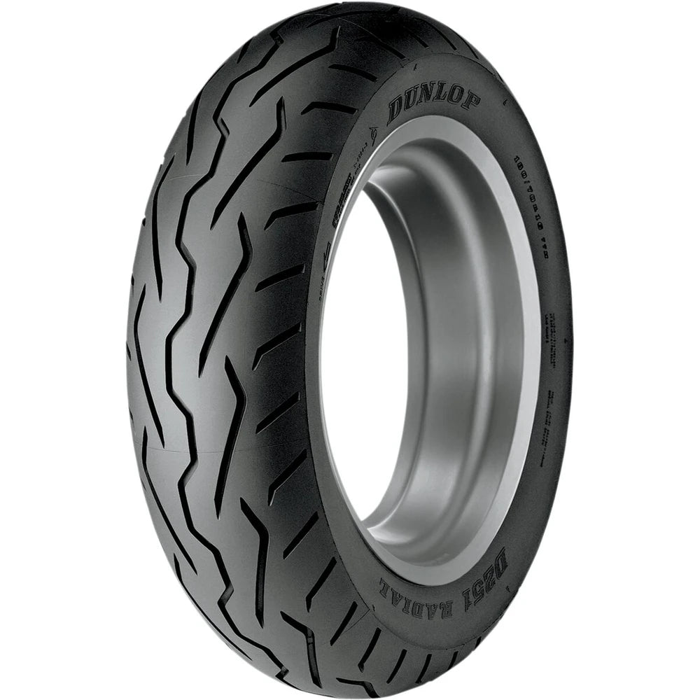 Dunlop D251 190/60R17 78H TL – bagdæk – originalt Dunlop bagdæk med sikre og præcise køreegenskaber. Køb hos Mo2parts.