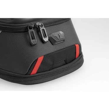 Ducati Scrambler 803 ABS (15-24) m.fl. PRO Daypack Magnet tanktaske (6-9 Liters) – SW-Motech – produktbillede 2