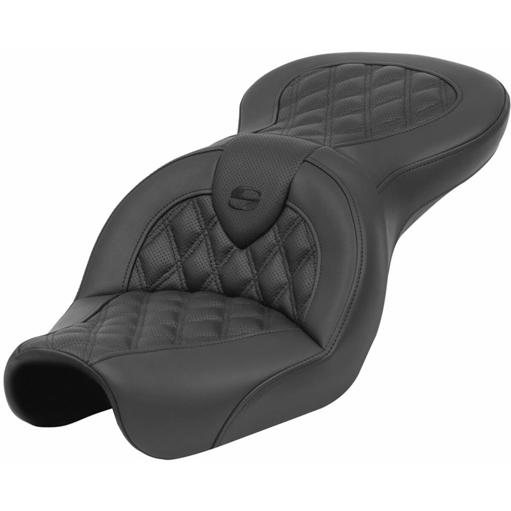 Harley-Davidson Dyna (04-05) Roadsofa 2-up sæde Perforated Black Stitching/ Lattice Stitched – Saddlemen