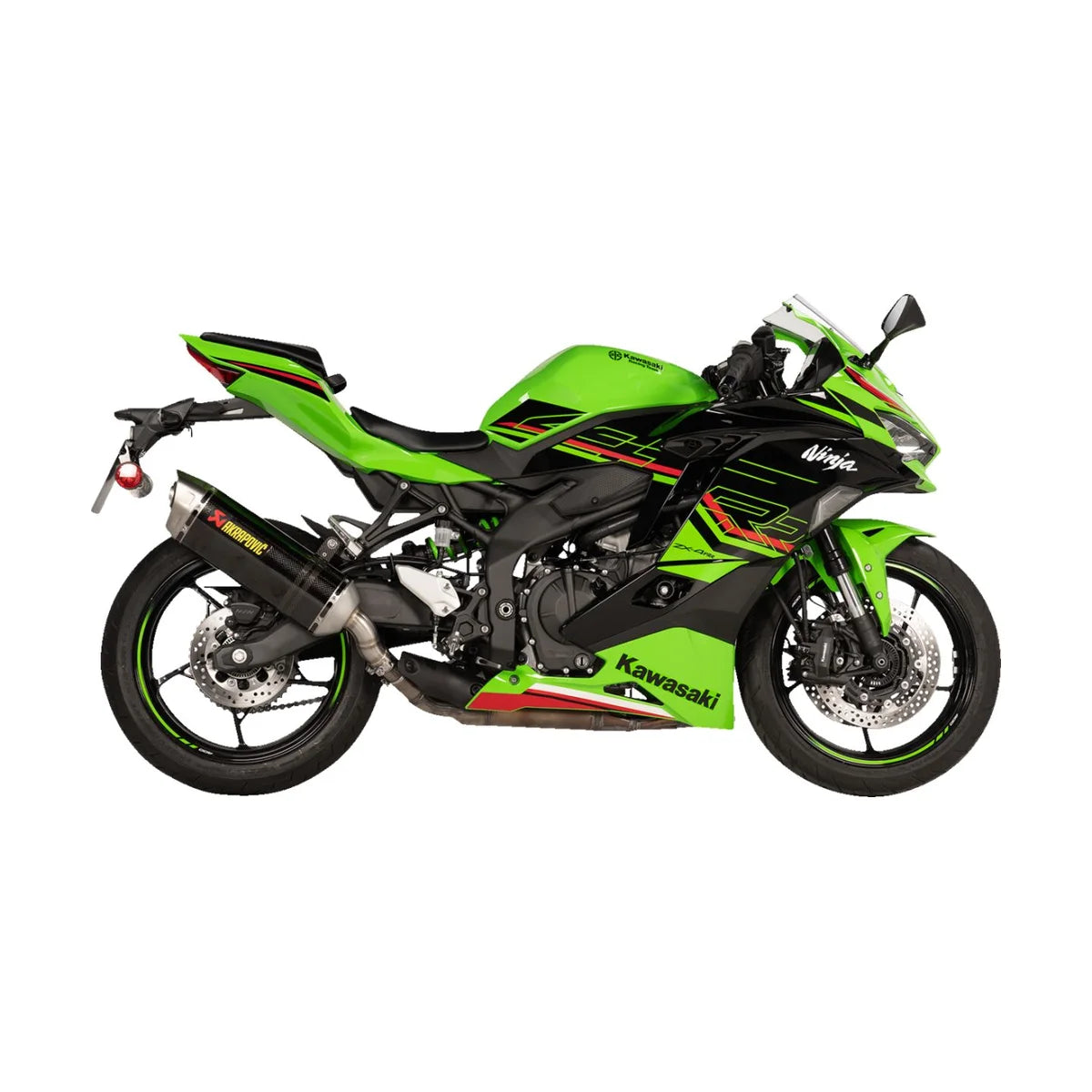 Akrapovič S-K4SO8-HRC slip-on monteret på Kawasaki ZX-4R (23-26)