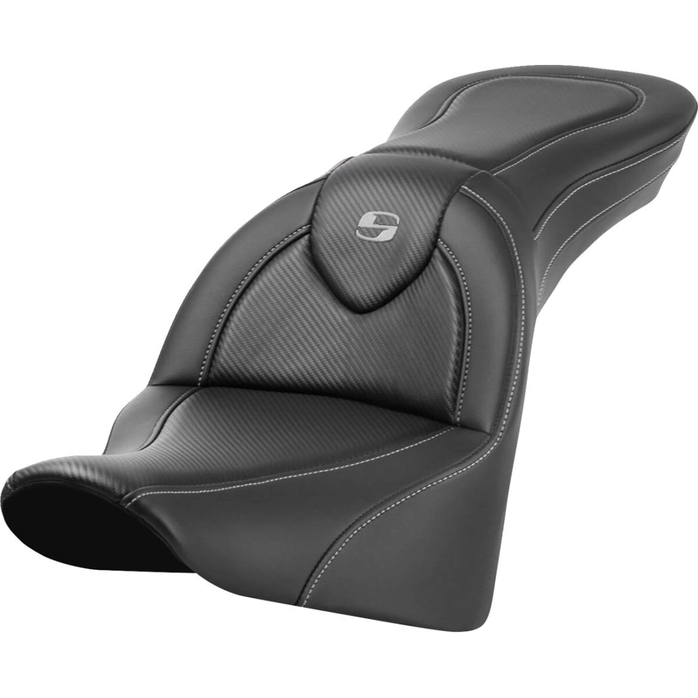 Harley-Davidson Softail (18-26) Roadsofa 2-up sæde Carbon Fiber Weave – Saddlemen