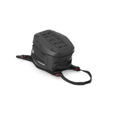 Kawasaki Klz 1000 ABS (12-24) m.fl. PRO Enduro WP Strap tanktaske (11 Liters) – SW-Motech – produktbillede 2