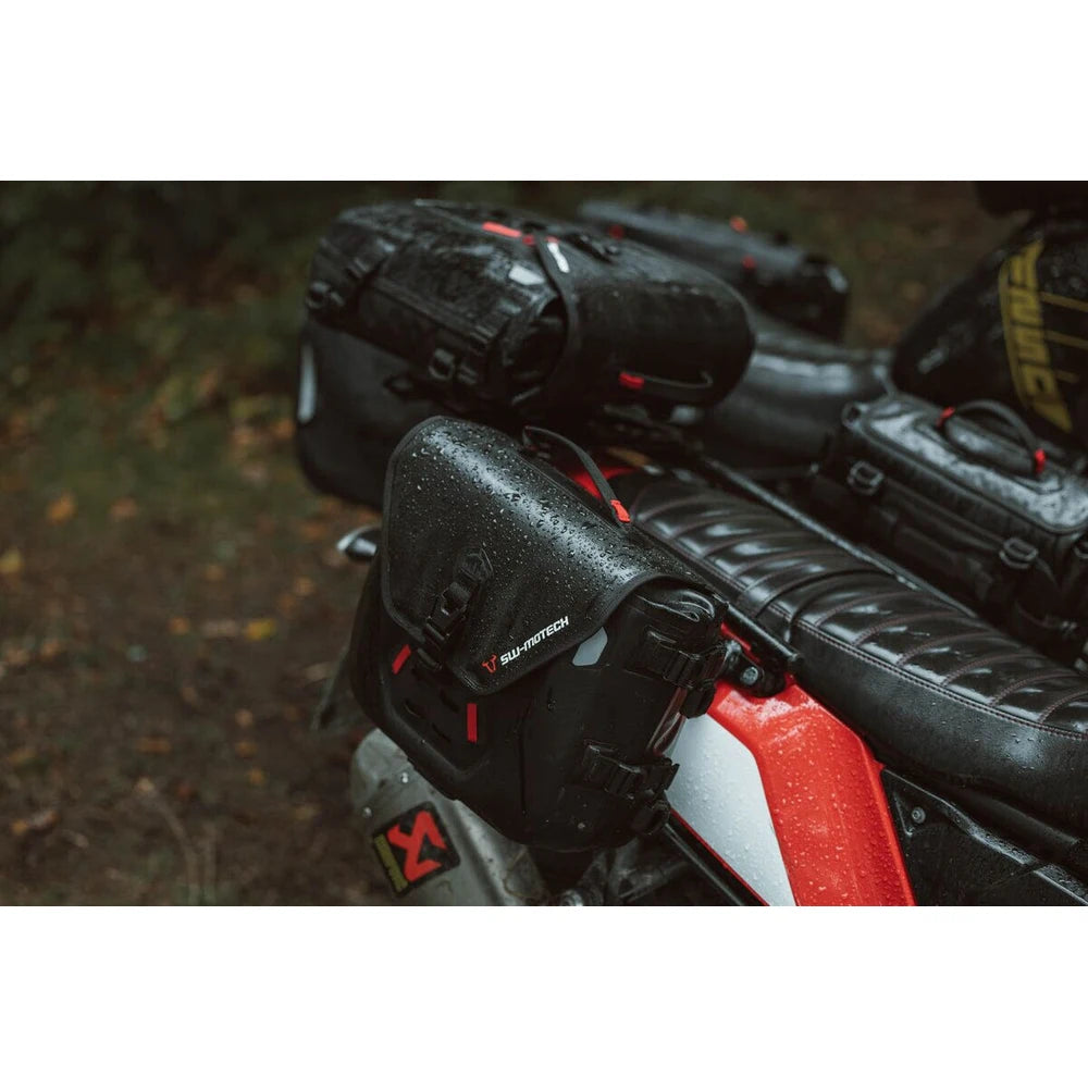 Kawasaki Vn 900 (06-25) m.fl. SysBag WP S with Right adapterplade (12-16 Liters) – SW-Motech – produktbillede 4