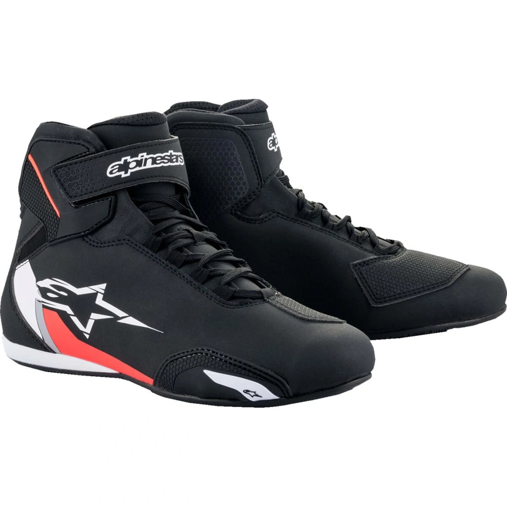 MC sko Sektor, herre – Sort/Rød/Hvid, str. EU 47 / US 13 fra Alpinestars – primært produktbillede