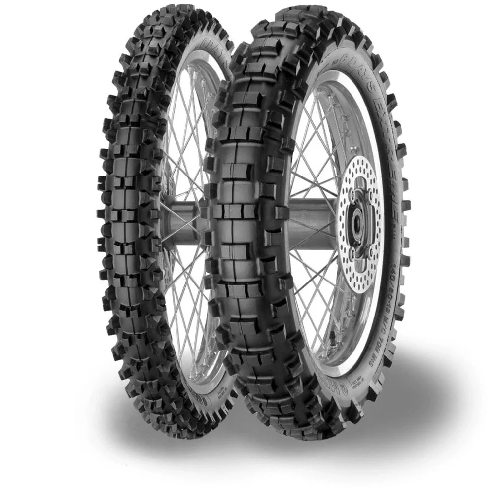 Metzeler MCE 6 Days Extreme 140/80-18 70M TT – bagdæk – alternativt produktbillede med fokus på dækprofil og design.