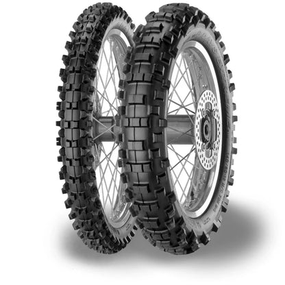 Metzeler MCE 6 Days Extreme 140/80-18 70M TT – bagdæk – alternativt produktbillede med fokus på dækprofil og design.
