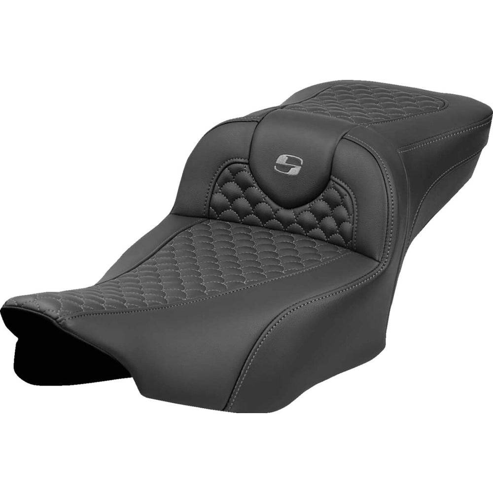 Harley-Davidson Touring (23-26) Roadsofa 2-up sæde Dragon Stitch grå syning Extended Reach (823-07-20902) – Saddlemen