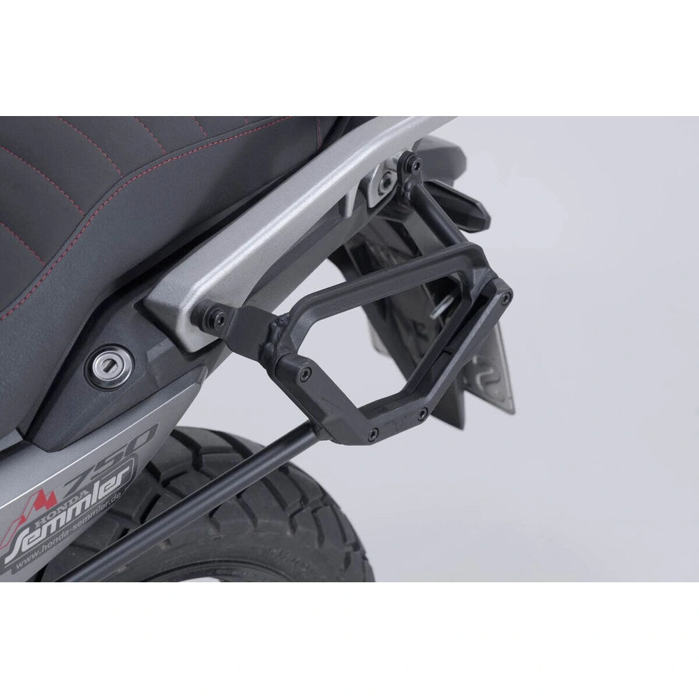 Honda Xl 750 ABS (23-26) V-LOC side carrier Left – SW-Motech – produktbillede 2