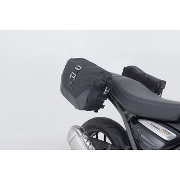 Triumph Scrambler 400 X ABS (24-26) m.fl. Legend Gear LC1 & LC 2 Side Bag System Black Edition – SW-Motech – produktbillede 2