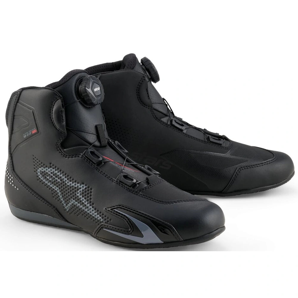 MC sko Celer, herre – Sort/Grå, str. US 10,5 fra Alpinestars – primært produktbillede