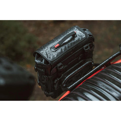 Kawasaki Vn 900 (06-25) m.fl. SysBag WP S with Right adapterplade (12-16 Liters) – SW-Motech – produktbillede 5