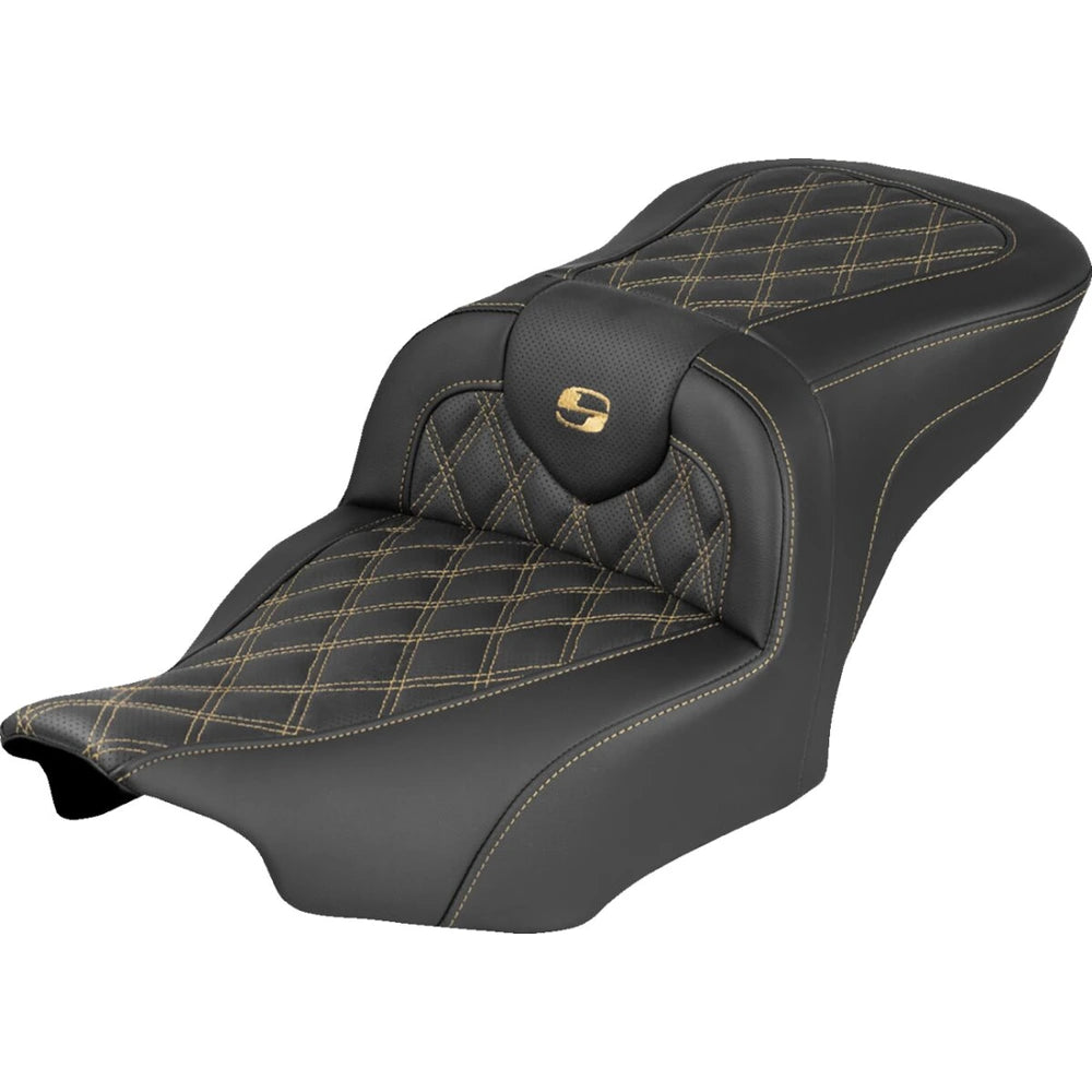 Harley-Davidson Touring (23-26) Roadsofa 2-up sæde Lattice Stitch/ Perforated Leather guld syning – Saddlemen