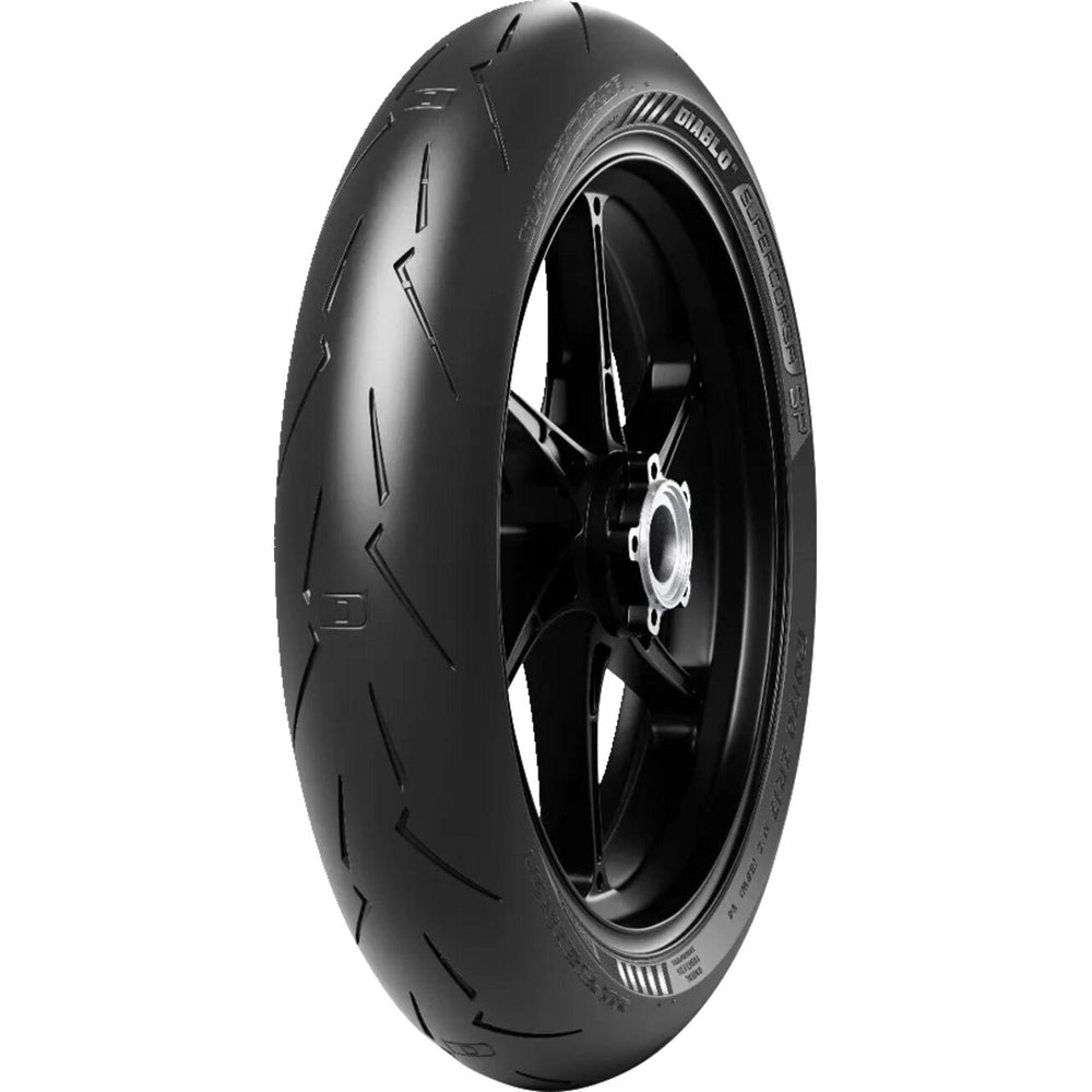 Pirelli Diablo Supercorsa SP V4 110/70 ZR17 54W TL – fordæk – originalt Pirelli fordæk med skarpt greb, hurtig styring og masser af køreglæde. Køb hos Mo2parts.