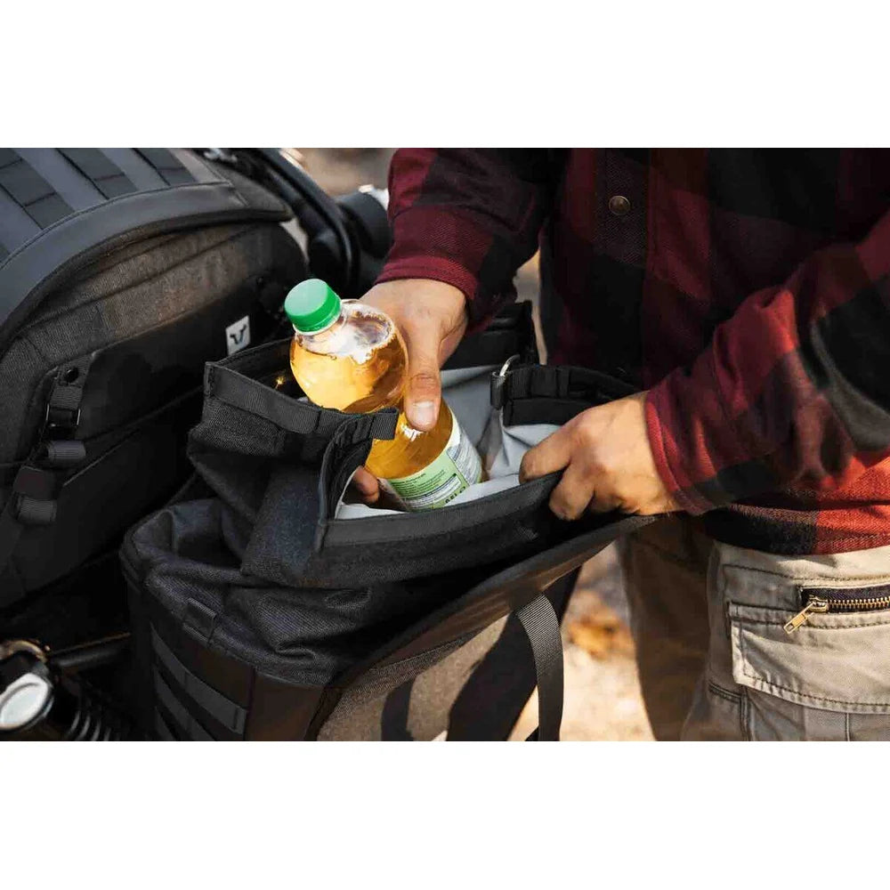 Triumph Bonneville 1200 T120 ABS (16-26) m.fl. V-LOC Legend Gear Side Bag (16 Liters) – SW-Motech – produktbillede 5