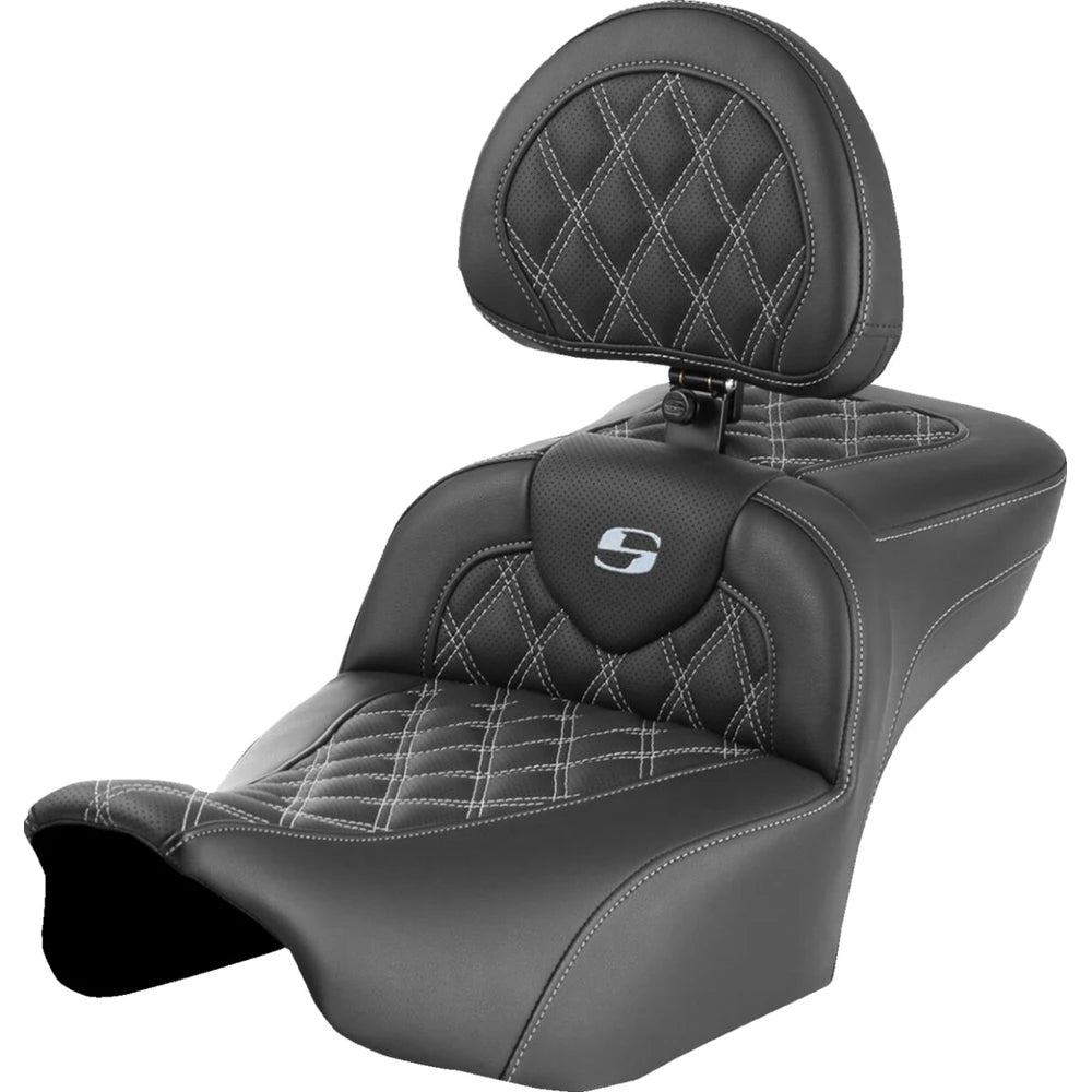 Harley-Davidson Touring (23-26) Roadsofa 2-up sæde Lattice Stitch/ Perforated sølv syning Extended Reach (823-07-184B5) – Saddlemen