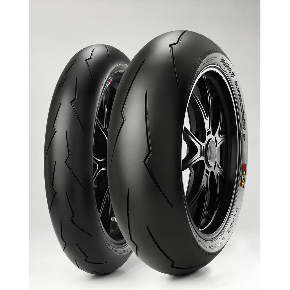 Pirelli Diablo Supercorsa SP V2 190/55 ZR17 (75W) TL – bagdæk – originalt Pirelli bagdæk med skarpt greb, hurtig styring og masser af køreglæde. Køb hos Mo2parts.
