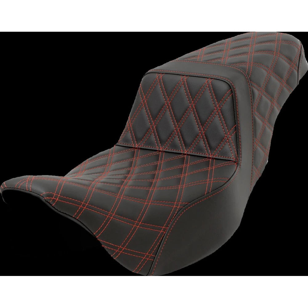 Harley-Davidson Touring (08-24) Step-Up 2-up sæde Lattice Stitch rød syning Extended Reach – Saddlemen