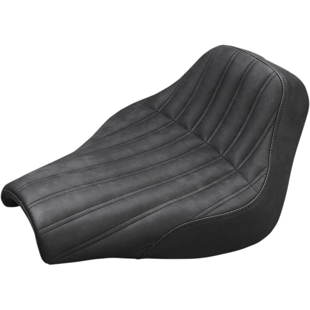 Harley-Davidson Softail (18-26) Knuckle/ Renegade solosæde Ribbed – Saddlemen