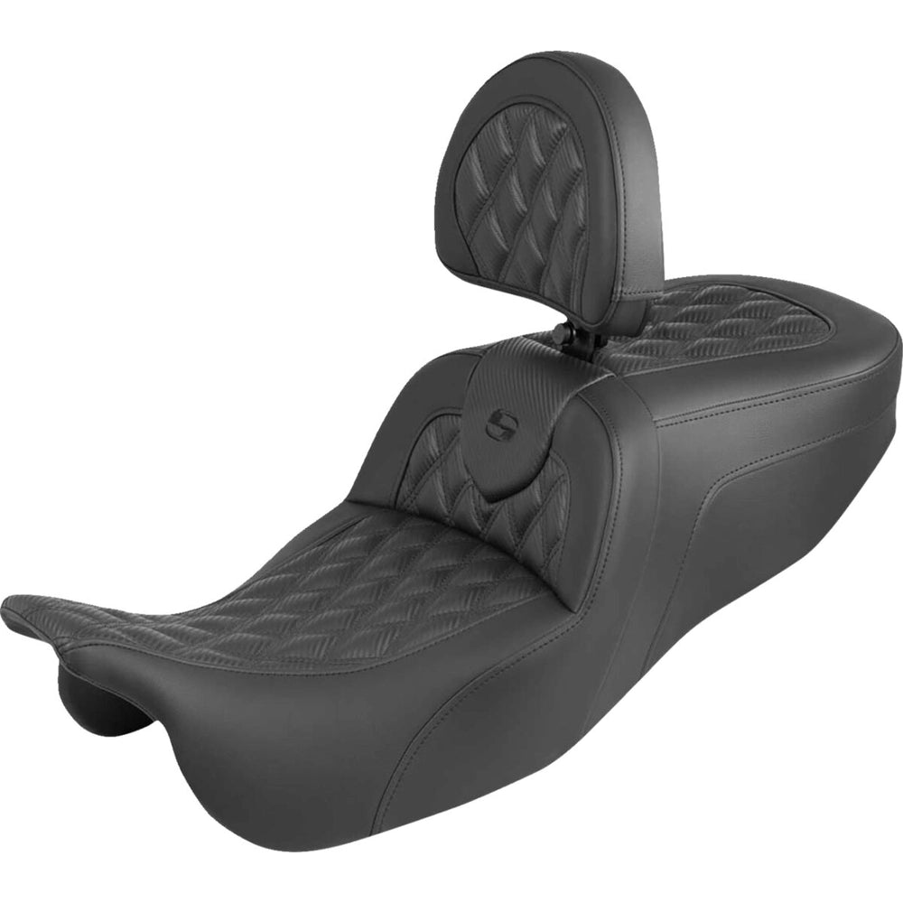 Harley-Davidson Touring (15-25) Roadsofa 2-up sæde Carbon Fiber Weave/ Lattice Stitch med førerryglæn – Saddlemen