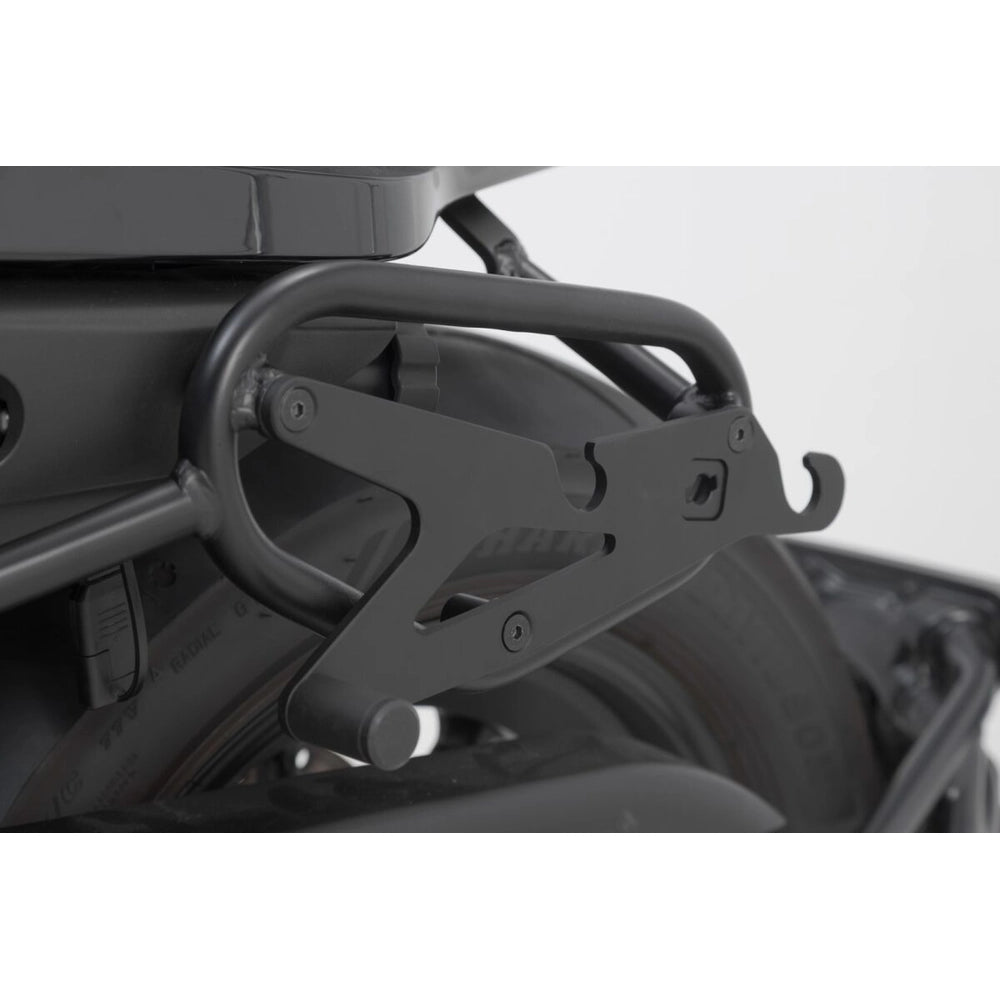 Kawasaki Z 900 RS ABS (18-24) m.fl. adapterplade SLH for SLC, Left. – SW-Motech – produktbillede 4