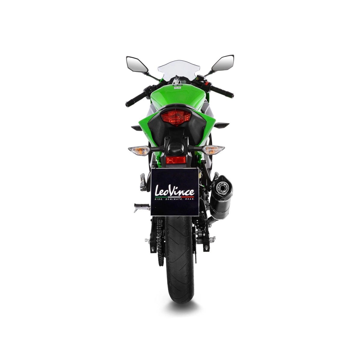 Kawasaki Z125 (19-24) m.fl. LeoVince LV One EVO slip-on – carbon – ekstra produktvisning af lyddæmper, finish og detaljer 3