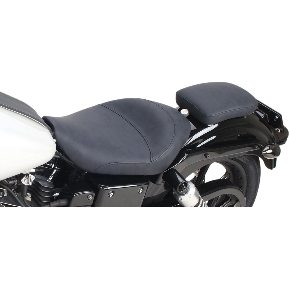 S3 passagersæde Brushed/ Smooth – Saddlemen – ekstra produktvisning med fokus på form, polstring, syninger og finish – billede 3