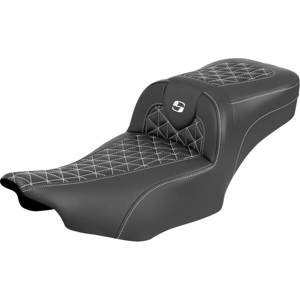 Harley-Davidson Touring (23-26) Roadsofa 2-up sæde Gripper hvid syning Extended Reach (823-07-21106) – Saddlemen