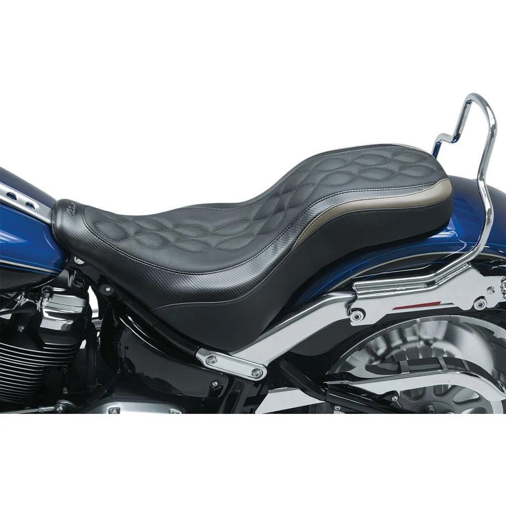 Harley-Davidson Softail (18-25) Daytripper 2-up sæde – Mustang – Mustang varenr. 75836