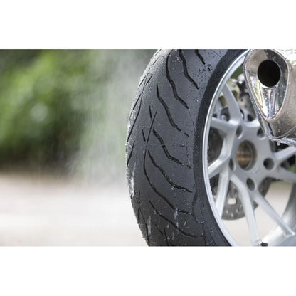 Dunlop RoadSmart IV 170/60ZR18 (73W) TL – bagdæk – originalt Dunlop bagdæk med maksimal kontrol i regnvejr og stabil touring. Køb hos Mo2parts. Produktbillede 7.