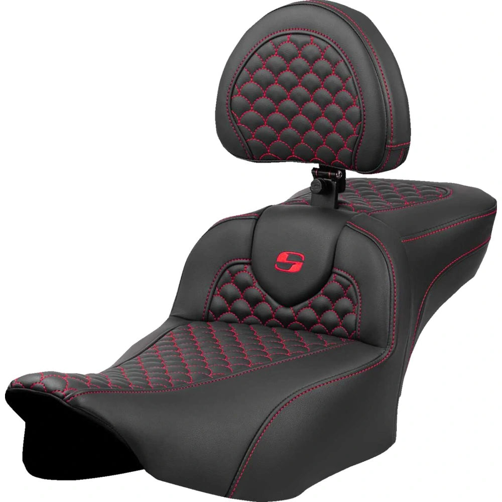 Harley-Davidson Touring (23-26) Roadsofa 2-up sæde Dragon Stitch rød syning Extended Reach (823-07-209B4) – Saddlemen