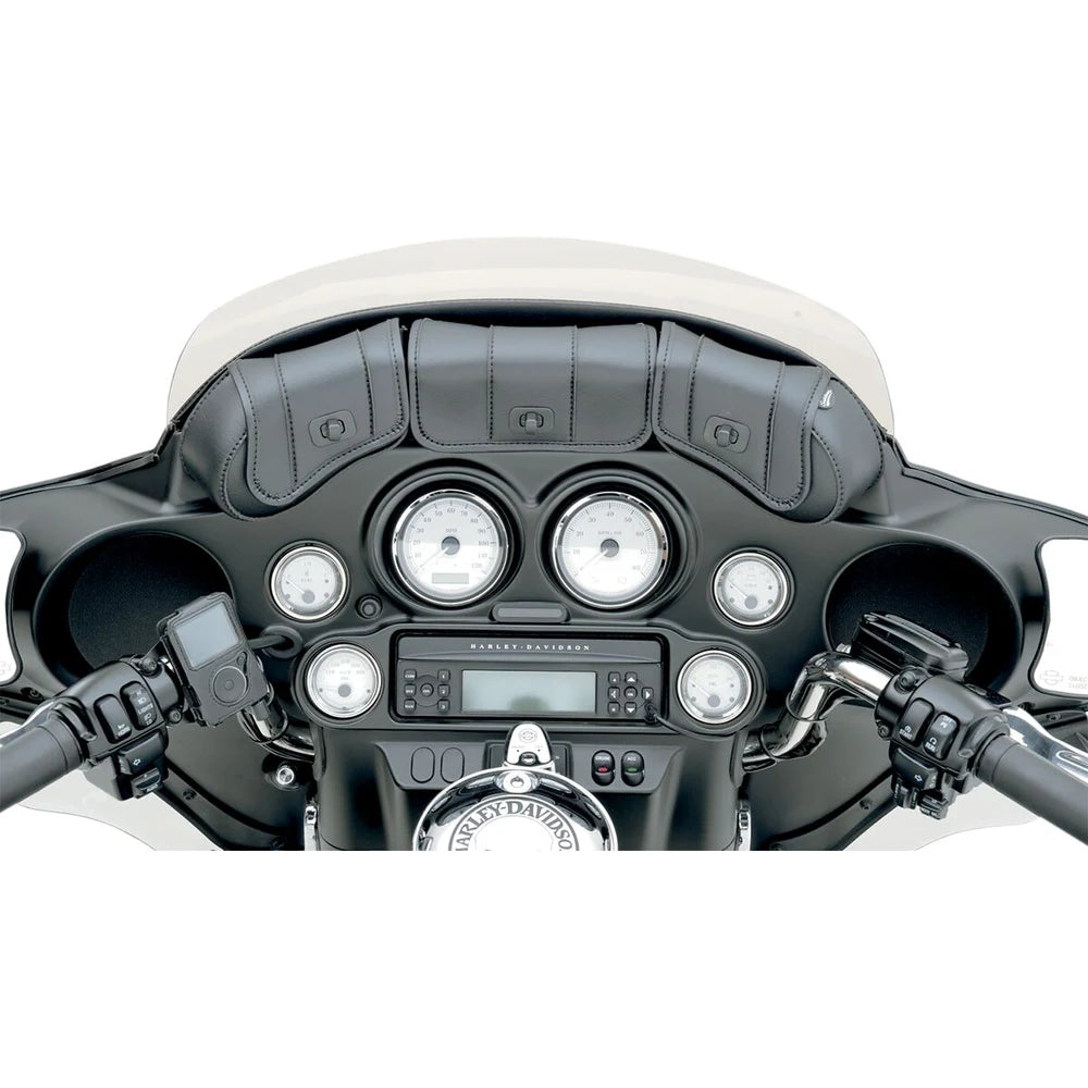 Harley-Davidson Touring (96-13) Deluxe vindskærmstaske – Saddlemen – ekstra produktvisning med fokus på form, opbevaring og detaljer – billede 2