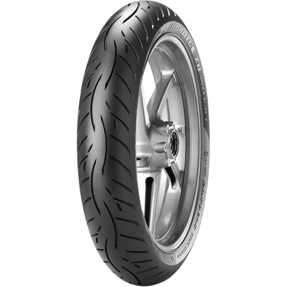 Metzeler Roadtec Z8 Interact 120/70ZR17 (58W) TL spec. M – fordæk – originalt Metzeler MC-dæk med stabilitet, præcis styring og sikkert greb i skiftende vejr.