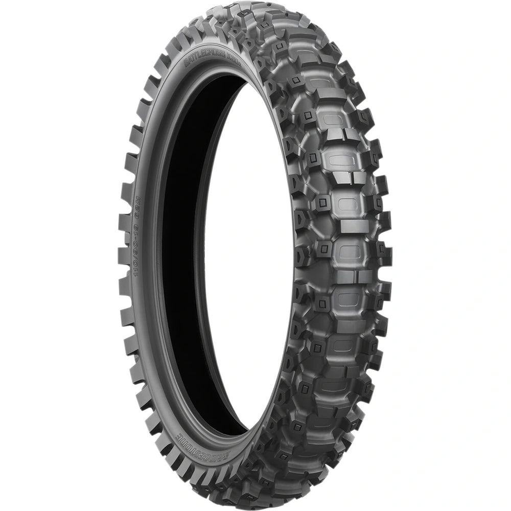 Bridgestone Battlecross X20 120/80-19 63M TT – bagdæk – originalt Bridgestone bagdæk med stærkt greb i blødt terræn. Køb hos Mo2parts.
