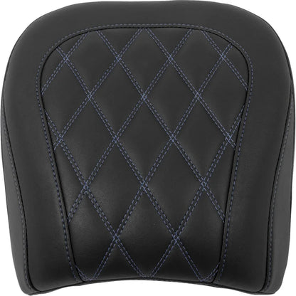 Harley-Davidson Touring (23-26) Tripper passagersæde, blå syning – Mustang – Mustang varenr. 88511SB – detalje af materiale, syninger og finish – billede 2