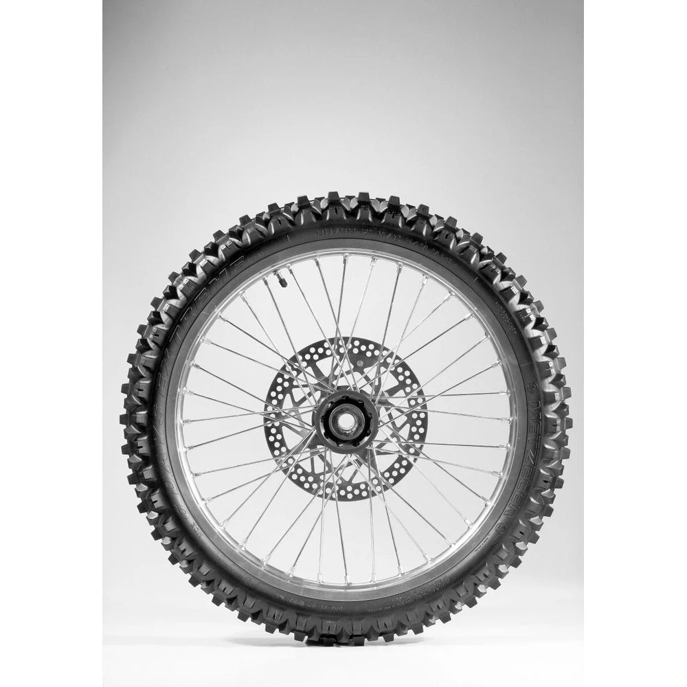 Metzeler MCE 6 Days Extreme 90/100-21 57R TT Rally – fordæk – alternativt produktbillede med fokus på dækprofil og design.