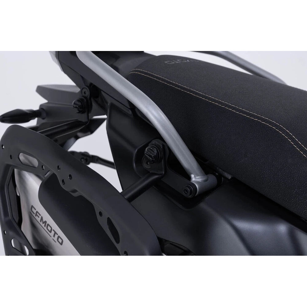 CFMoto MT-X 800 ABS (25-26) PRO side carrier Set (Left & Right) – SW-Motech – produktbillede 5