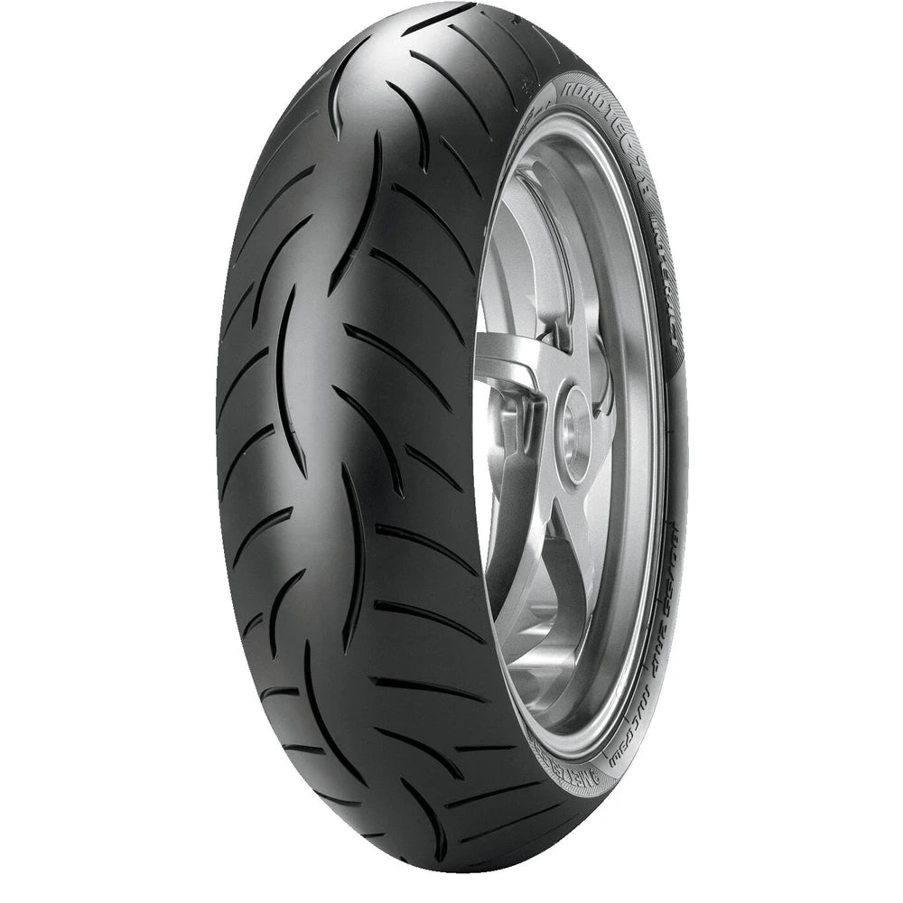 Metzeler Roadtec Z8 Interact 160/60ZR17 (69W) TL spec. M – bagdæk – originalt Metzeler MC-dæk med stabilitet, præcis styring og sikkert greb i skiftende vejr.