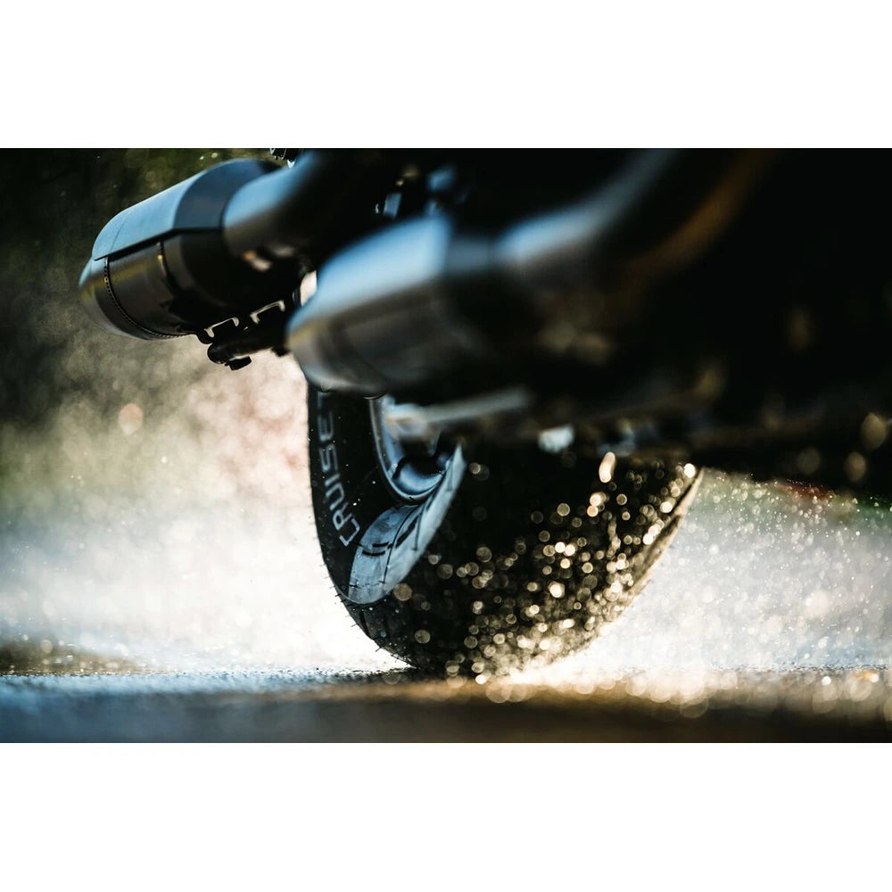 Metzeler Cruisetec 180/60R16 80H TL spec. I – bagdæk – alternativt produktbillede med fokus på dækprofil og design.