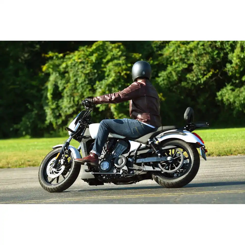Metzeler Cruisetec 130/60B21 63H TL – fordæk – ekstra visning af dækkets profil, mønster og konstruktion.