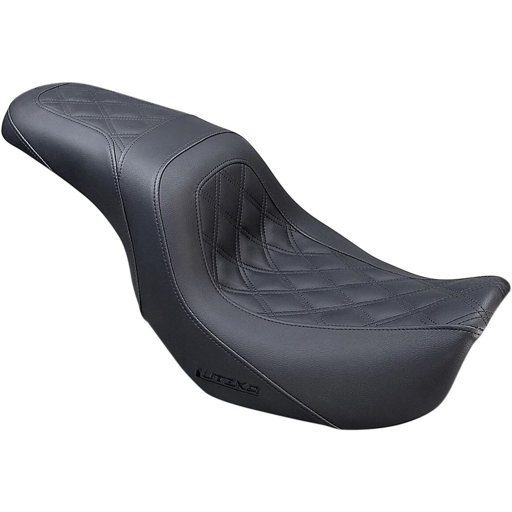 Harley-Davidson Dyna (06-17) 2-up sæde Lattice Stitch – Saddlemen – ekstra produktvisning med fokus på form, polstring, syninger og finish – billede 2