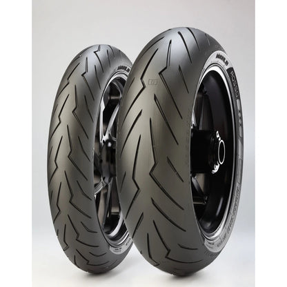 Pirelli Diablo Rosso III 190/55 ZR17 (75W) TL – spec. D – bagdæk set fra siden – se profil og design på dette Pirelli bagdæk hos Mo2parts.