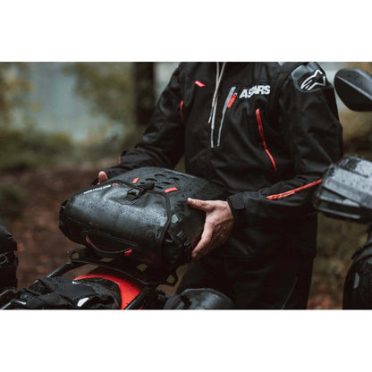 Kawasaki Klz 1000 ABS (12-24) m.fl. SysBag WP M with Left adapterplade (17-23 Liters) – SW-Motech – produktbillede 5