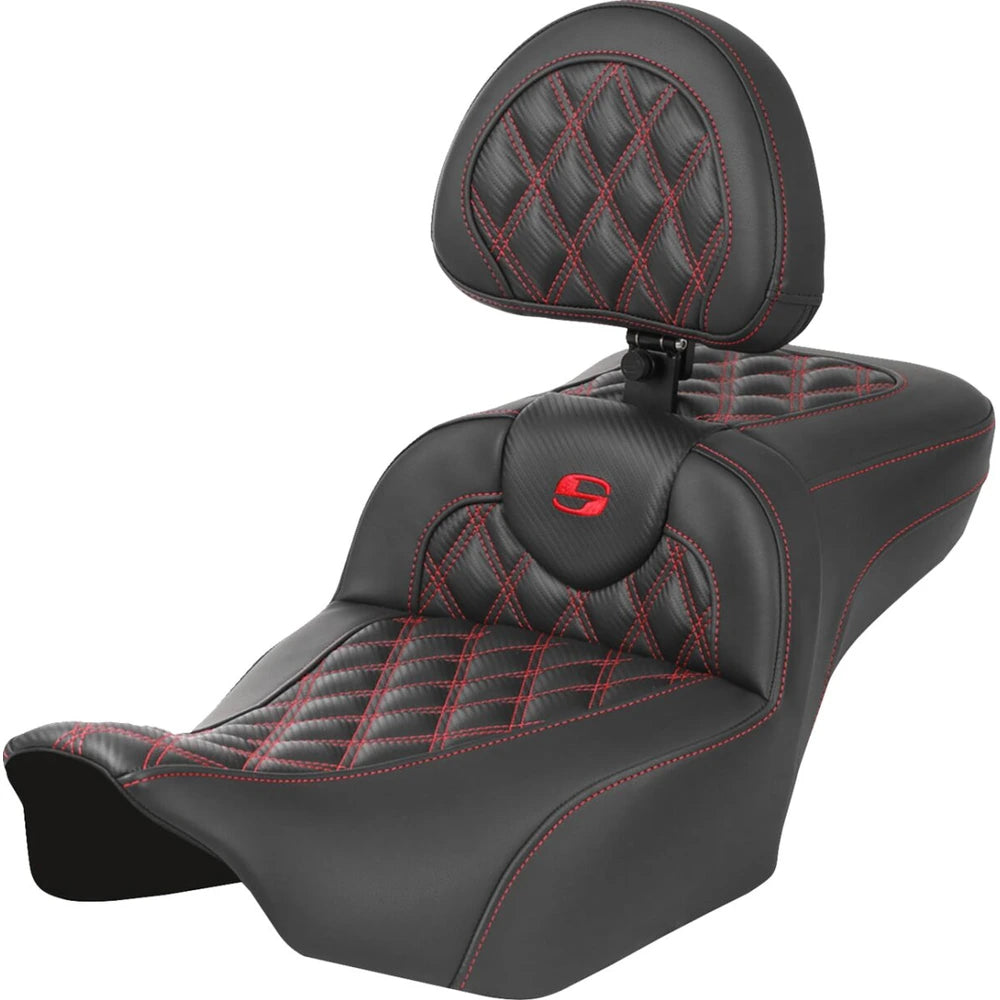 Harley-Davidson Touring (23-26) Roadsofa 2-up sæde Carbon Fiber/ Lattice Stitch/ Perforated rød syning Extended Reach (823-07-207B4) – Saddlemen