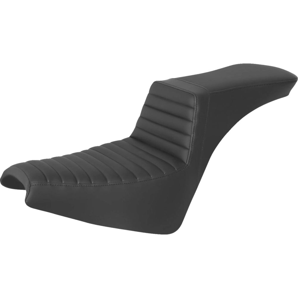 Harley-Davidson Softail (18-26) Step-Up/ Touring 2-up sæde Front Tuck-n-Roll – Saddlemen