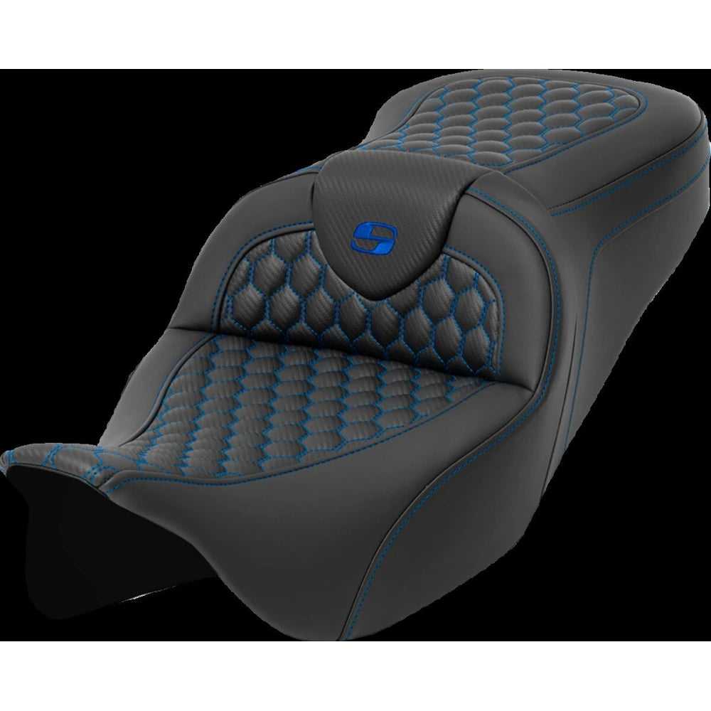 Harley-Davidson Touring (08-24) Roadsofa 2-up sæde Carbon Fiber Weave/ Honeycomb blå syning – Saddlemen