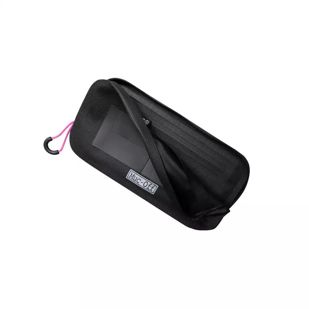 Vandtæt opbevaringstaske – Muc-Off Waterproof Essentials Case – sort – vandtæt taske åben med indvendige rum