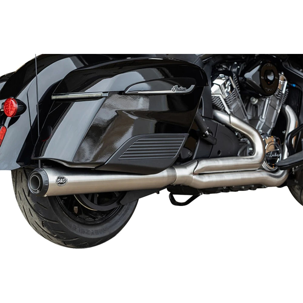 Indian Elite (20-26) 2-into-1 Qualifier Exhaust System, børstet, Race end cap – S&S Cycle – alternativ vinkel 3