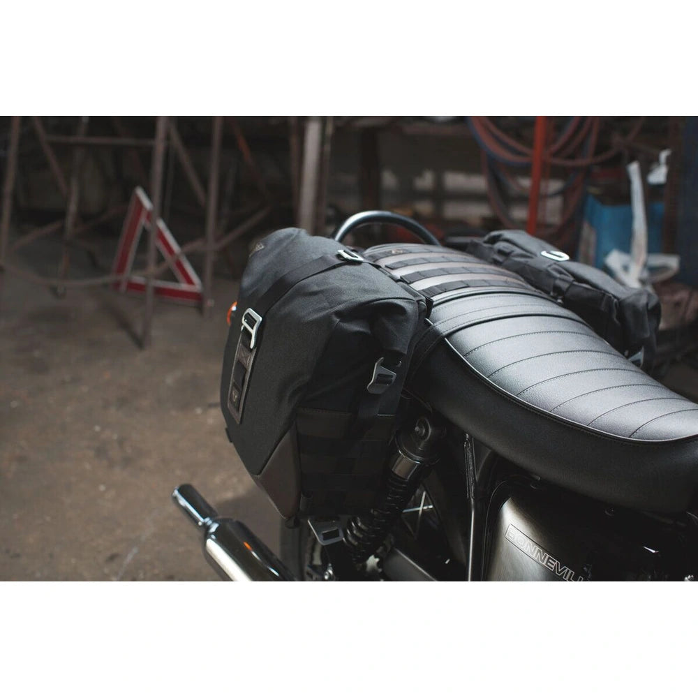 Triumph Bonneville 865 T100 (05-15) m.fl. Legend Gear LS2 Side Bag System Brown Edition – SW-Motech – produktbillede 3