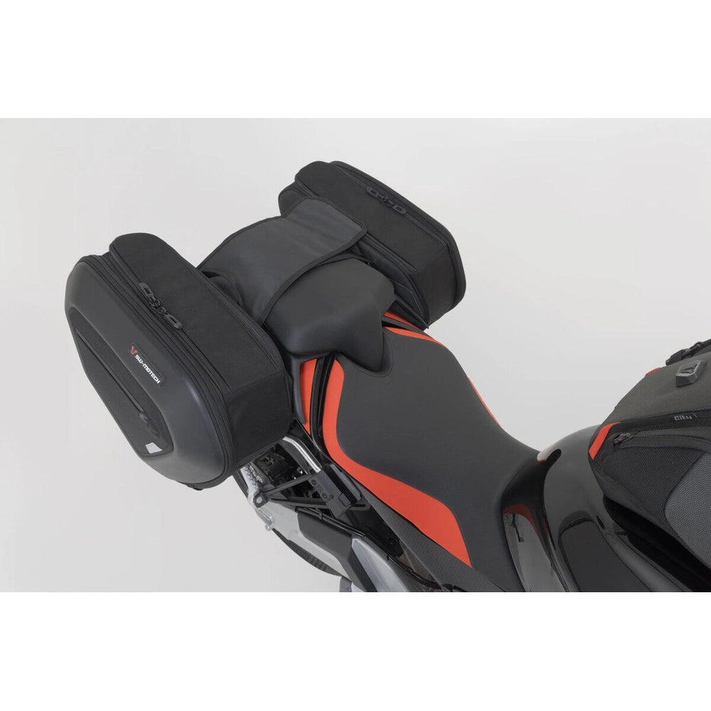 Aprilia RS 660 ABS (23-24) PRO BLAZE H sidetaske Set with EDGE Protection & Heat Guard – SW-Motech – produktbillede 4