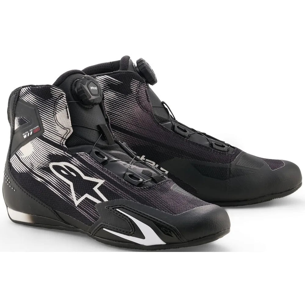 MC sko Celer Vented, herre – Sort/Hvid, str. US 10 fra Alpinestars – primært produktbillede